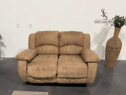 Power Reclining Loveseat