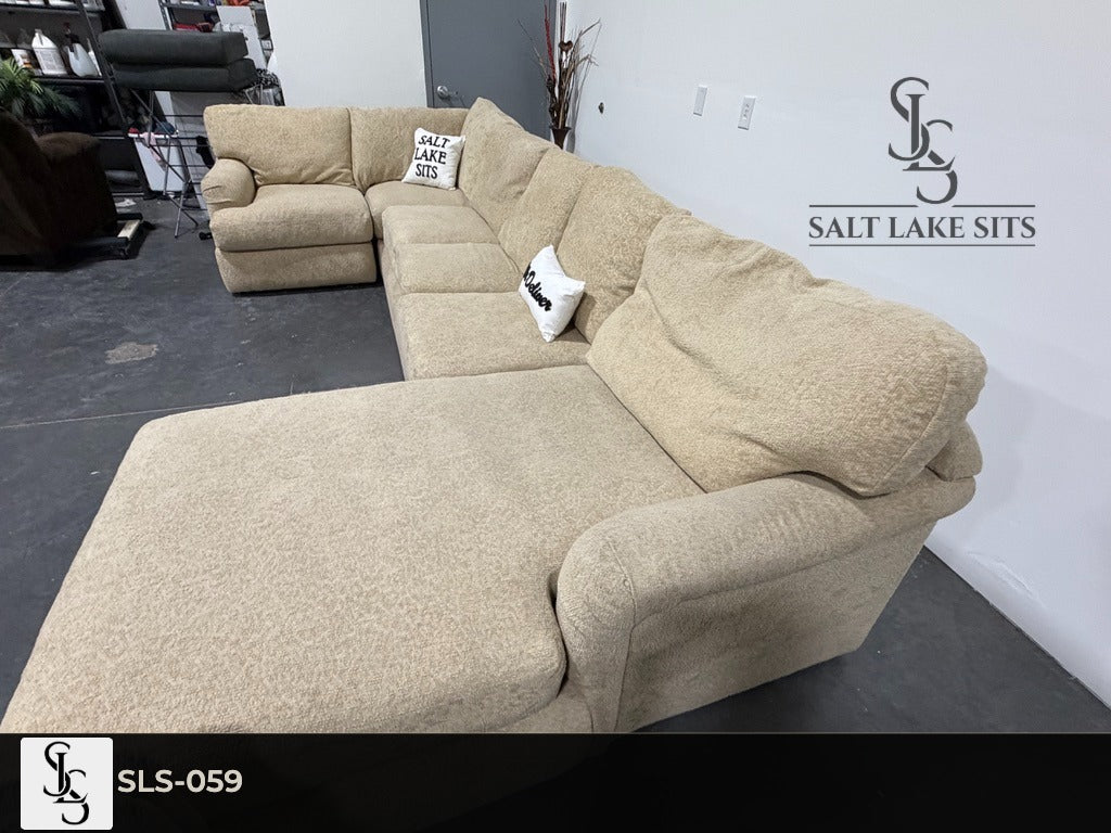 Oversized U-Shape Boucle Sectional